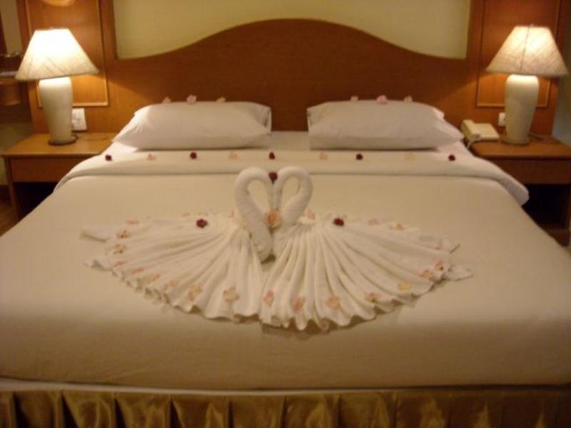U Tai Tip Guest House Phuket Exterior photo
